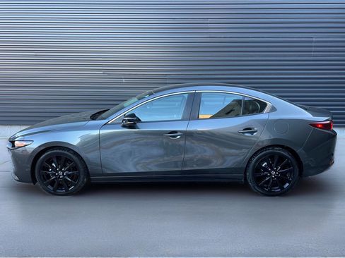 Used 2024 MAZDA MAZDA3 s image 9