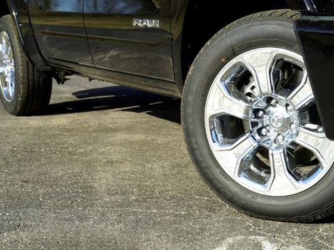 New 2026 RAM 1500 Lone Star AWD/4WD image 4