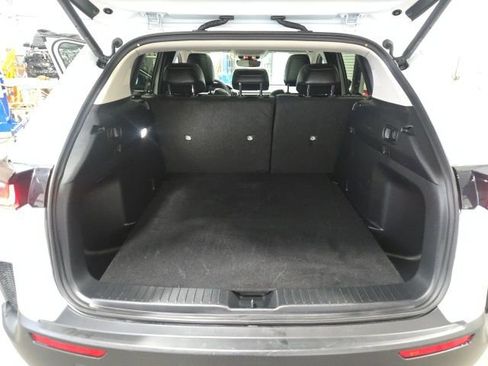 Used 2025 MAZDA CX-50 AWD 2.5 S w/ Premium Package image 21