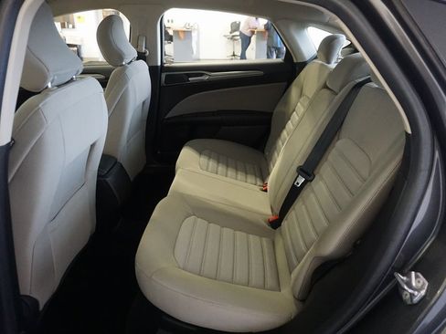 Used 2017 Ford Fusion S image 17