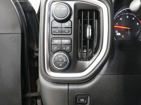 Used 2020 Chevrolet Silverado 2500 LTZ image 18