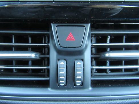 Used 2023 Ford Escape Active image 39