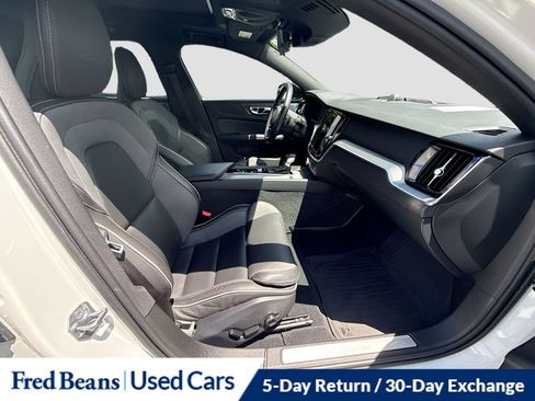Used 2019 Volvo S60 T6 R-Design AWD/4WD image 35