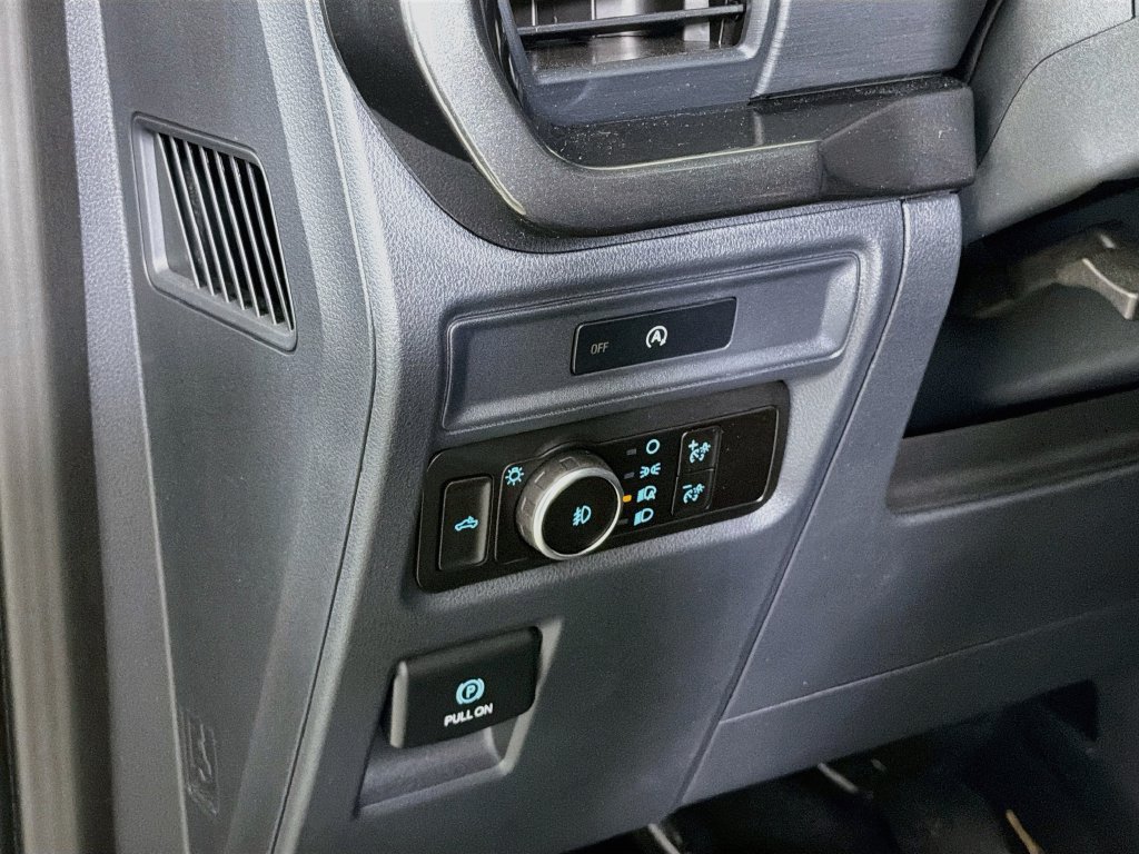 Used 2025 Ford F150 STX w/ Equipment Group 200A RWD image 13