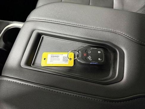 Used 2020 Chevrolet Silverado 1500 LTZ w/ LTZ Plus Package AWD/4WD image 34