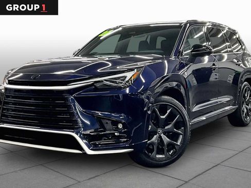 New 2026 Lexus TX 500h AWD image 1