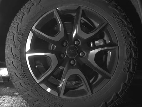 Used 2025 Jeep Compass Trailhawk AWD/4WD image 12
