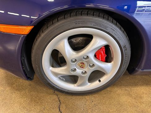 Used 2001 Porsche Boxster S RWD image 16