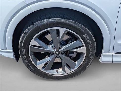 Used 2023 Audi Q4 e-tron Prestige w/ Black Optic Package AWD/4WD image 15