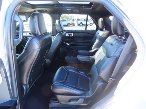 Used 2023 Ford Explorer ST w/ Equipment Group 401A image 22