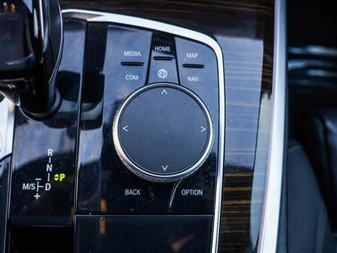 Used 2019 BMW X5 xDrive40i w/ Convenience Package image 22