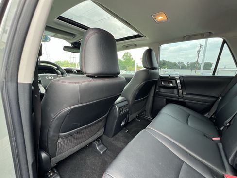 Used 2023 Toyota 4Runner TRD Off-Road Premium w/ Off Road Premium Plus Package AWD/4WD image 27