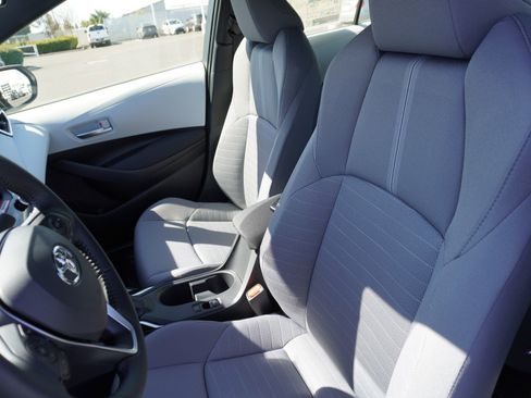 New 2026 Toyota Corolla SE image 18