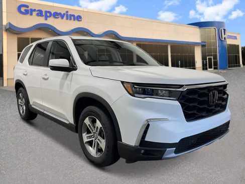 New 2025 Honda Pilot EX-L image 9
