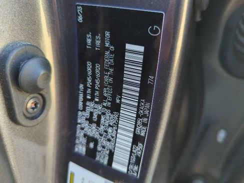 Used 2023 Toyota 4Runner Limited AWD/4WD image 21