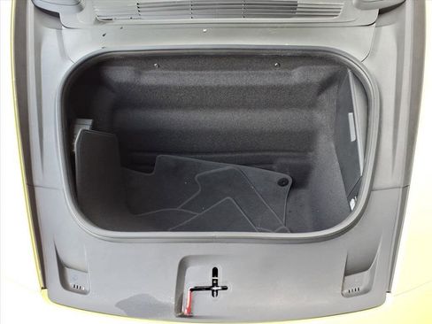 Used 2025 Porsche 911 Carrera 4 GTS image 26