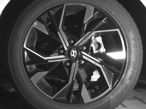 Used 2025 Hyundai Sonata SEL image 14