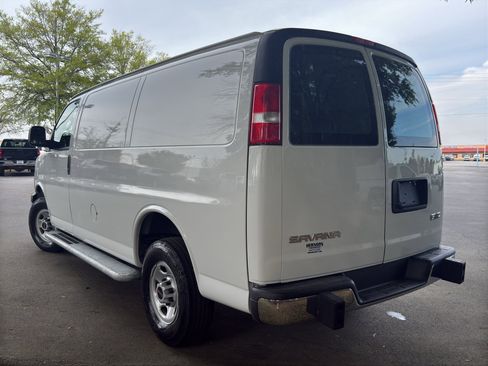 Used 2024 GMC Savana 2500 w/ Driver Convenience Package RWD image 6