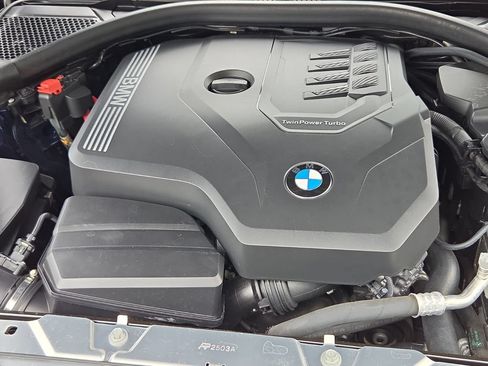 Used 2023 BMW 330i xDrive Sedan w/ Premium Package AWD/4WD image 10