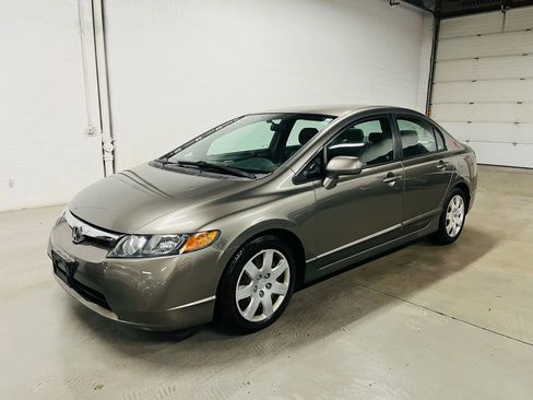 Used 2008 Honda Civic LX image 2
