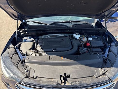 Used 2022 Buick Envision Essence w/ Safety Package image 35