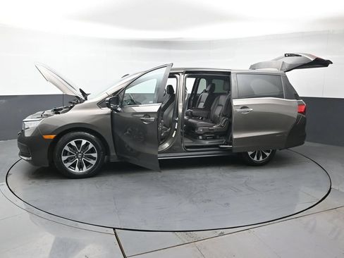 Used 2022 Honda Odyssey EX-L image 46