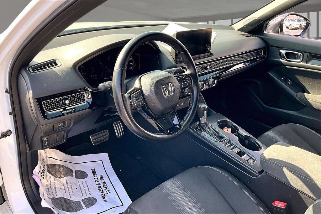 Used 2023 Honda Civic Sport image 14