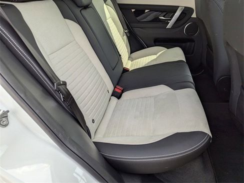 Certified 2024 Land Rover Discovery Sport S image 17
