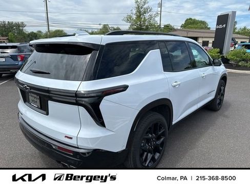 Used 2026 Chevrolet Traverse RS AWD/4WD image 8