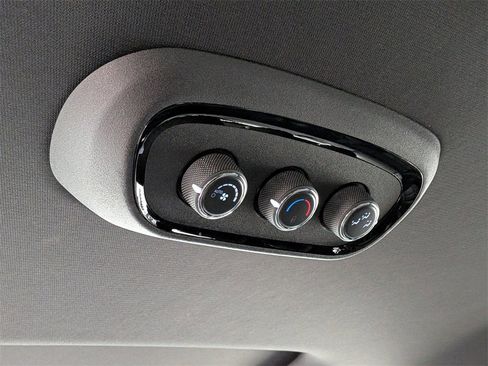 Used 2022 Dodge Durango GT image 26