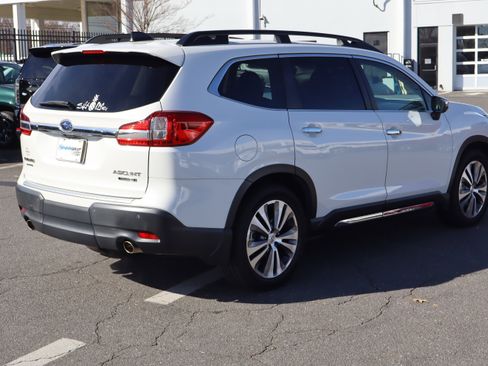 Used 2019 Subaru Ascent Touring w/ Popular Package #2A image 10