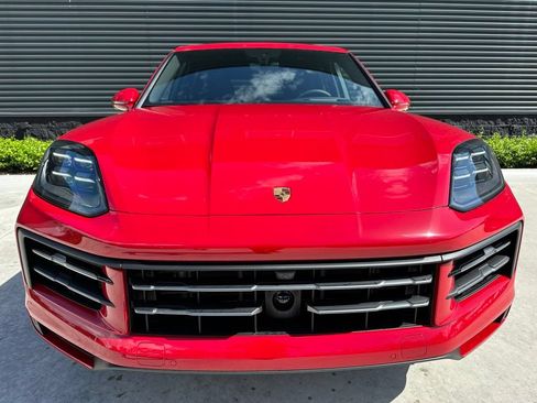 Certified 2025 Porsche Cayenne E-Hybrid AWD/4WD image 7