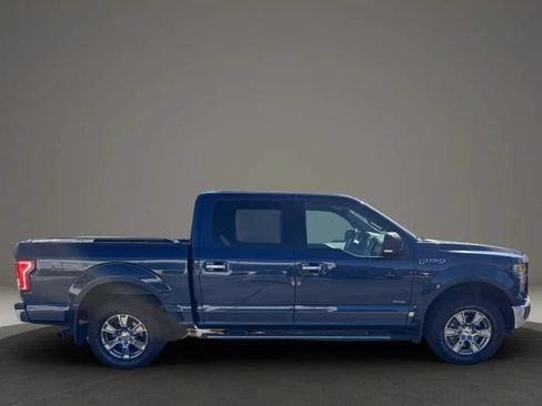 Used 2017 Ford F150 XLT w/ Equipment Group 302A Luxury AWD/4WD image 6