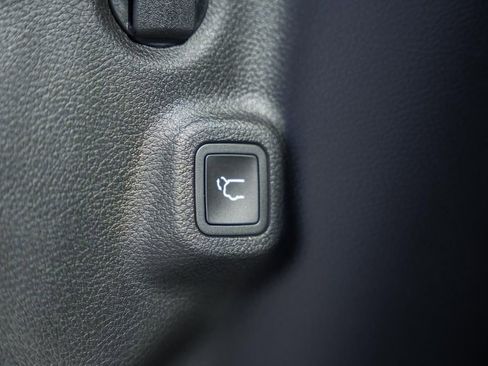 New 2026 Jeep Compass Limited image 11