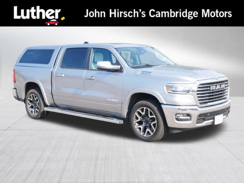 Used 2025 RAM 1500 Laramie AWD/4WD image 1