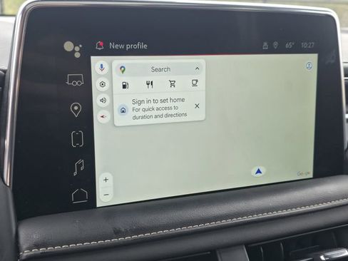 Used 2024 GMC Yukon XL SLT w/ SLT Luxury Package image 19