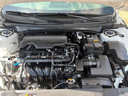 Used 2025 Kia K4 FWD image 31