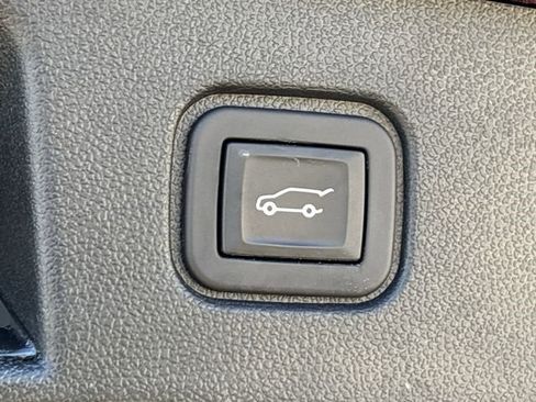 Certified 2024 Chevrolet Blazer EV RS image 26