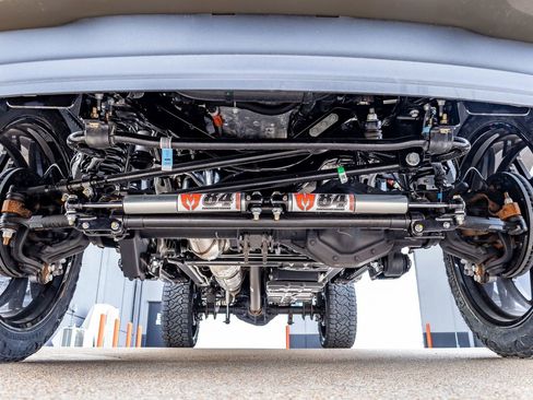 Used 2026 Ford F250 Platinum w/ Platinum Plus Package image 15