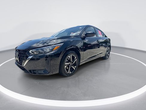 Used 2024 Nissan Sentra SV FWD image 9