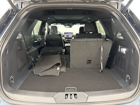 New 2026 Ford Explorer ST-Line w/ ST-Line Street Pack image 19