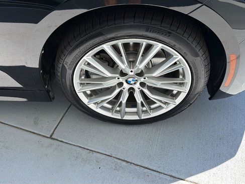 Certified 2023 BMW 330i Sedan w/ Convenience Package RWD image 39