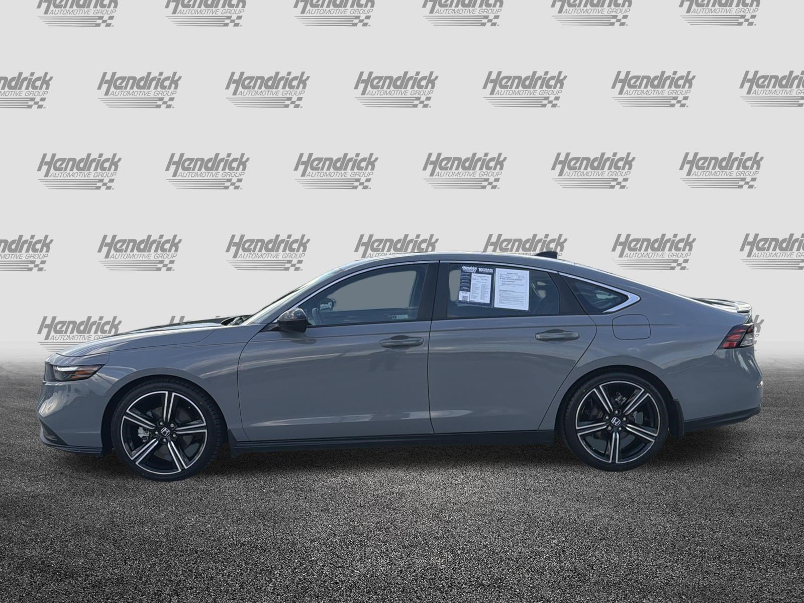 Used 2024 Honda Accord Sport image 7