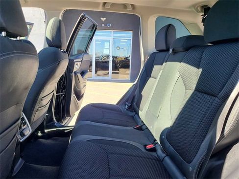 Used 2022 Subaru Forester Premium image 25