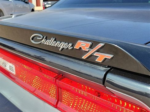 Used 2010 Dodge Challenger R/T image 15