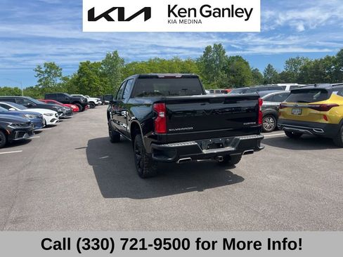 Used 2019 Chevrolet Silverado 1500 Custom Trail Boss w/ Custom Convenience Package AWD/4WD image 7