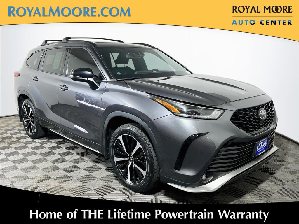 Used 2021 Toyota Highlander XSE AWD/4WD image 1
