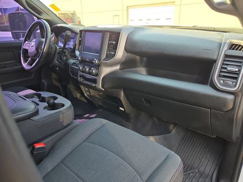 Used 2024 RAM 3500 Tradesman w/ Chrome Appearance Group AWD/4WD image 20