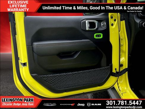 Used 2023 Jeep Wrangler Unlimited Rubicon 392 w/ Xtreme Recon 35" Tire Package AWD/4WD image 19