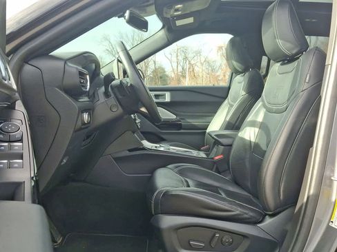 Certified 2023 Ford Explorer ST w/ Equipment Group 401A image 17